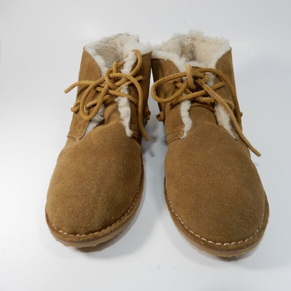 Beek Penguin Genuine Shearling Lace up Chukka Booties Size 8 Tan Suede NEW - Picture 3 of 10